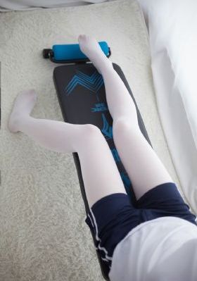 善良的邻居的妻子